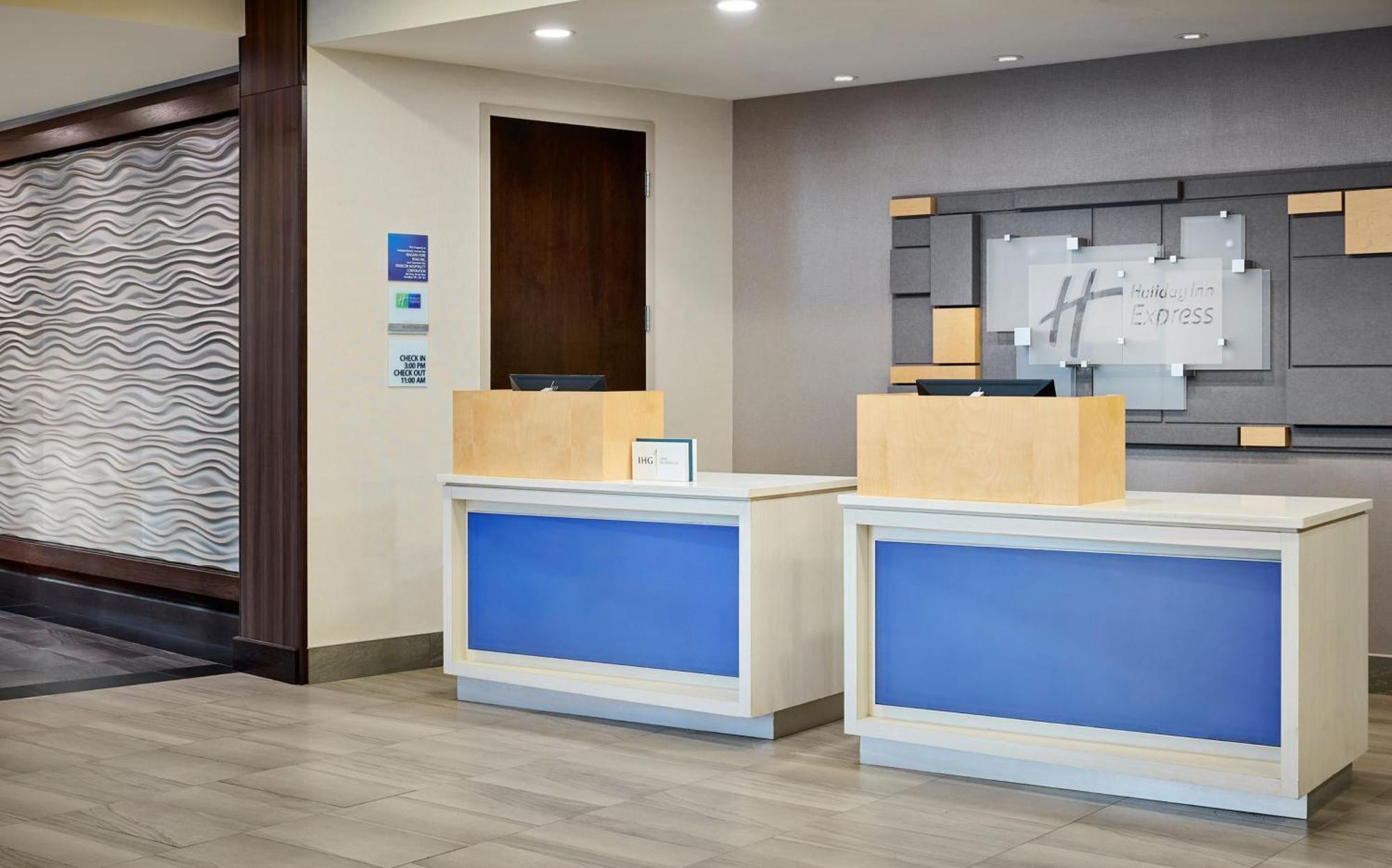 Holiday Inn Express Niagara-On-The-Lake By Ihg Exterior photo